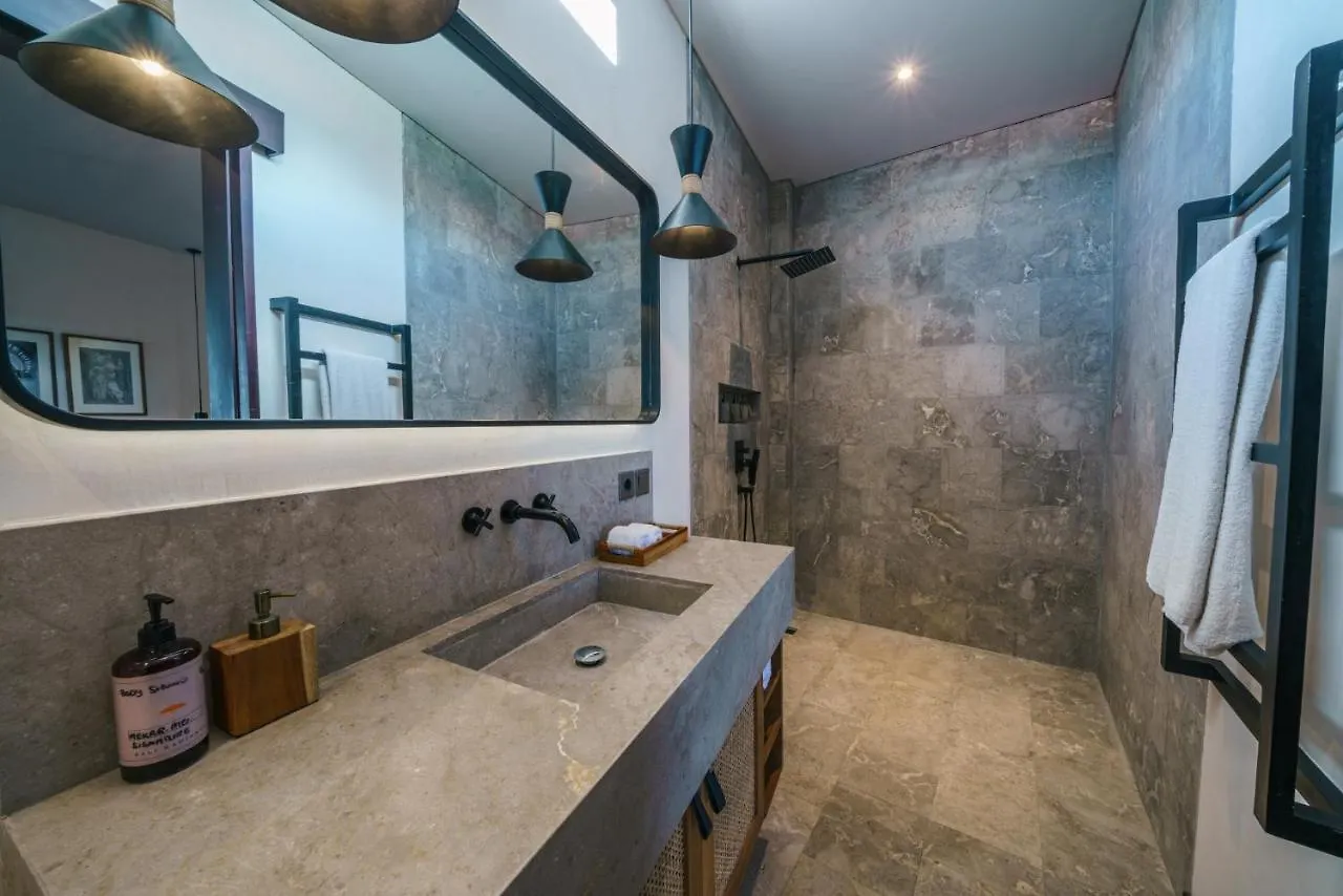 Apartment Penthouse Sunset Seabreeze - 5 Stars K Club Penthouse With Seaview Next To Finns Canggu
