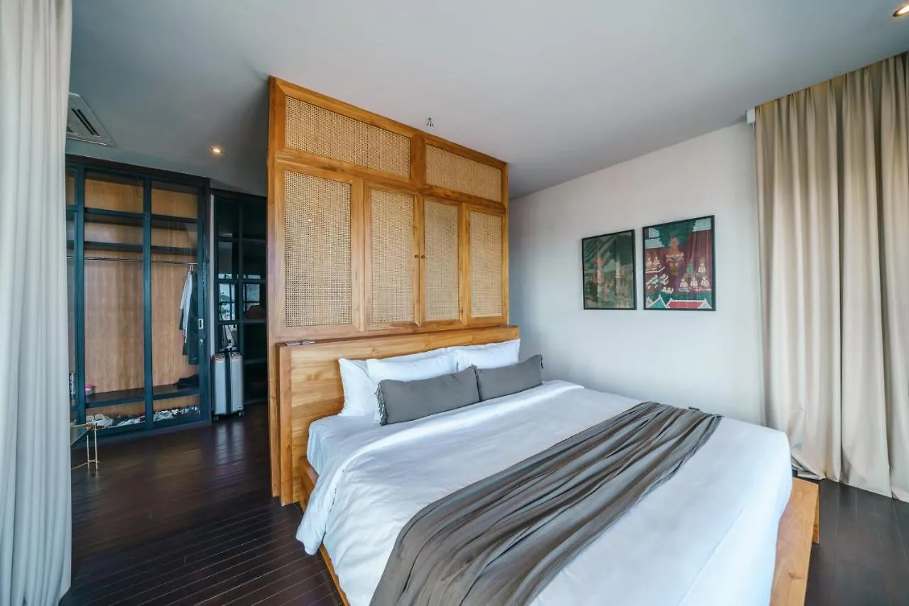 Apartment Penthouse Sunset Seabreeze - 5 Stars K Club Penthouse With Seaview Next To Finns Canggu