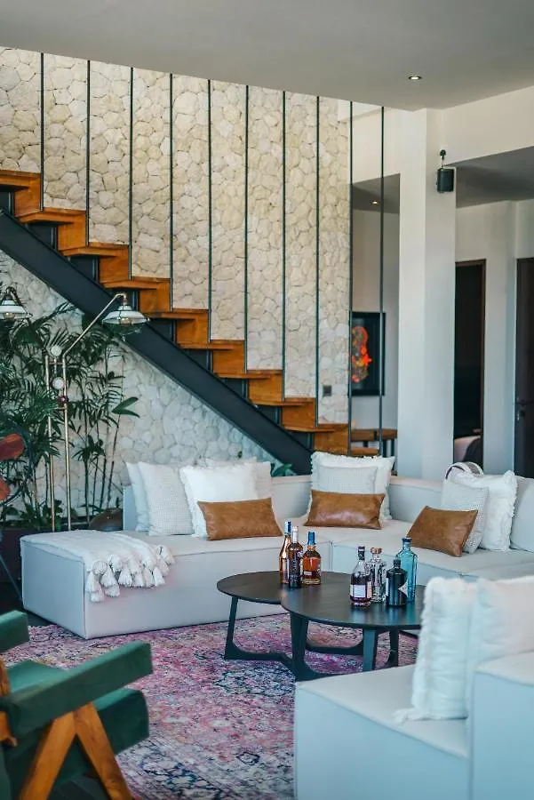 Penthouse Sunset Seabreeze - 5 Stars K Club Penthouse With Seaview Next To Finns Canggu  0*, Canggu (Bali)