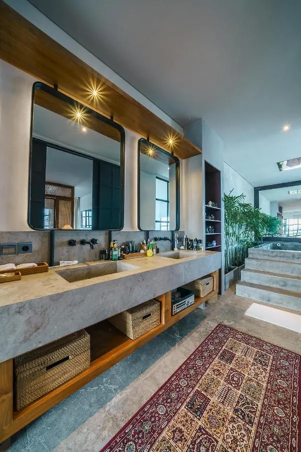 Penthouse Sunset Seabreeze - 5 Stars K Club Penthouse With Seaview Next To Finns Canggu