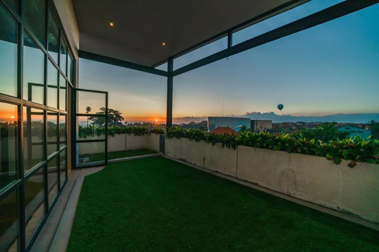 Penthouse Sunset Seabreeze - 5 Stars K Club Penthouse With Seaview Next To Finns Canggu  Apartment Canggu (Bali)